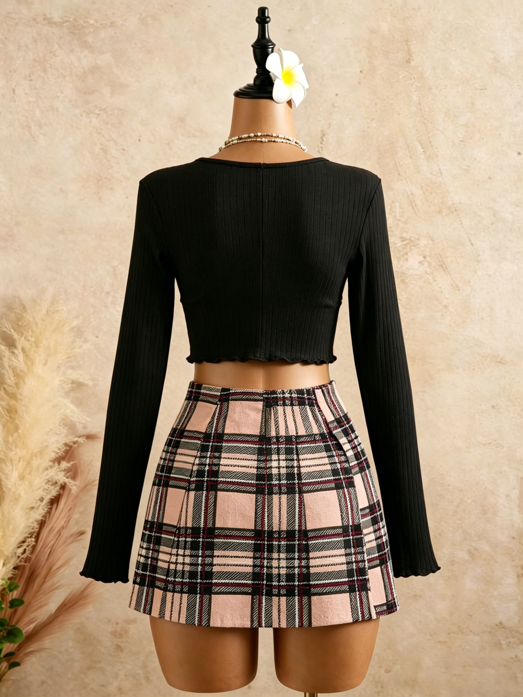 Women Black Wrap V Neck Ruffle - đánh giá và giá Crop Top Crochet