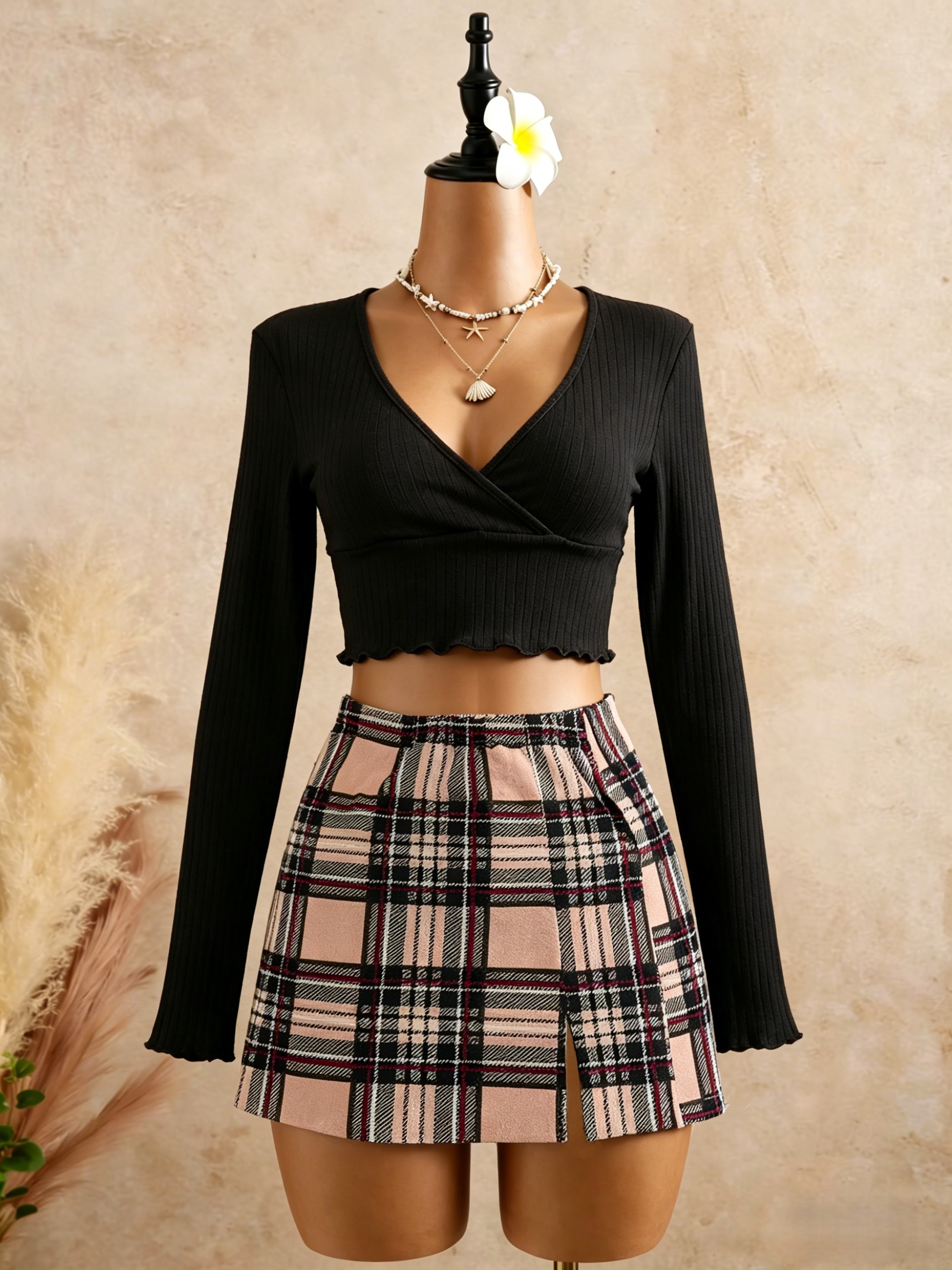 Women Black Wrap V Neck Ruffle - đánh giá và giá Crop Top Crochet